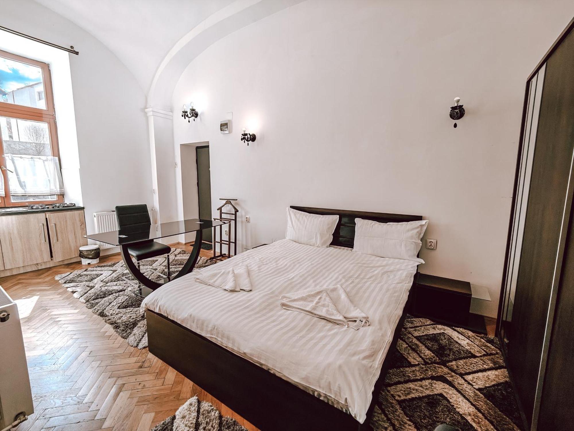 Berindei Studio - City Center - Private Parking Клуж-Напока Экстерьер фото