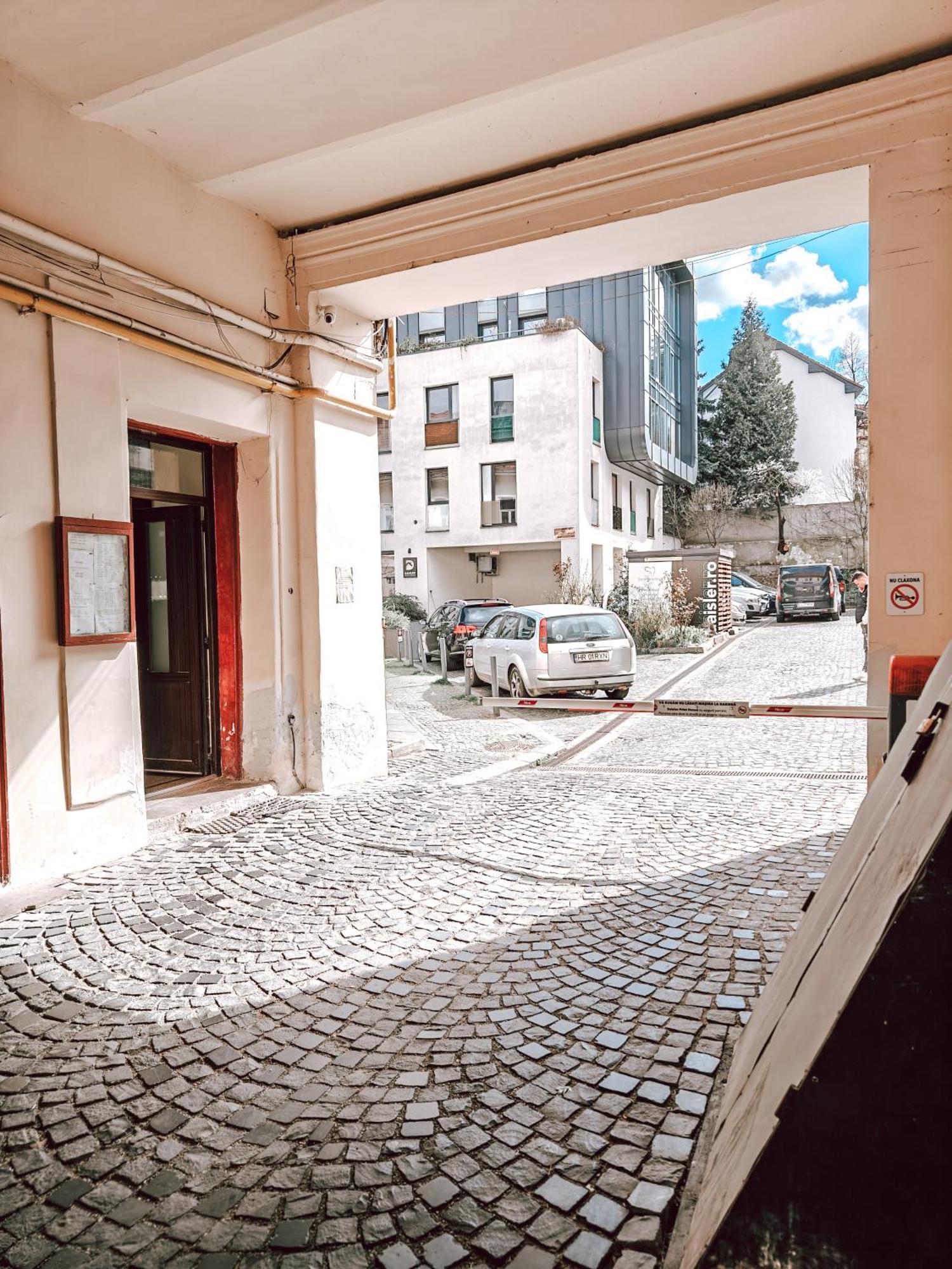 Berindei Studio - City Center - Private Parking Клуж-Напока Экстерьер фото