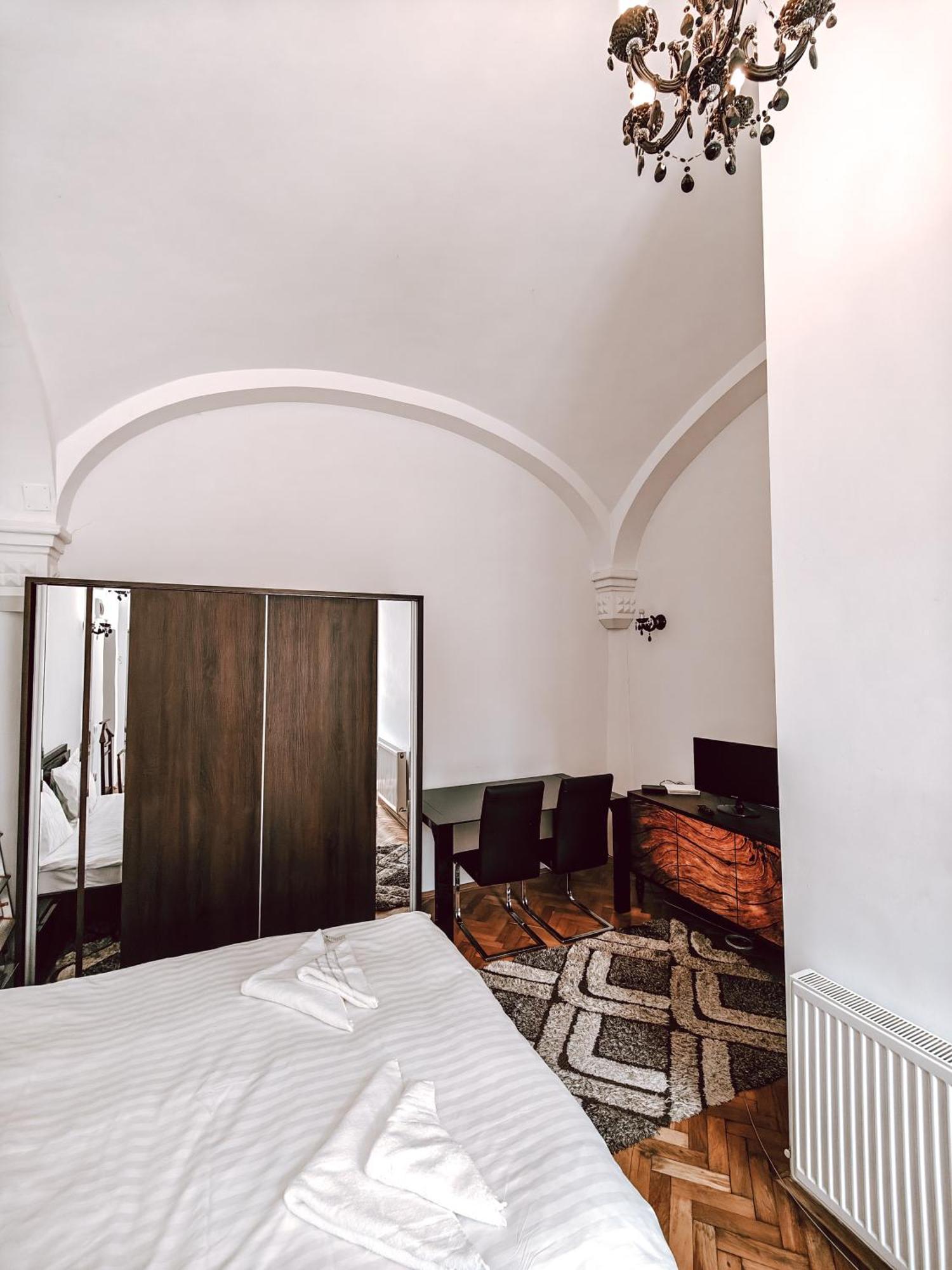 Berindei Studio - City Center - Private Parking Клуж-Напока Экстерьер фото