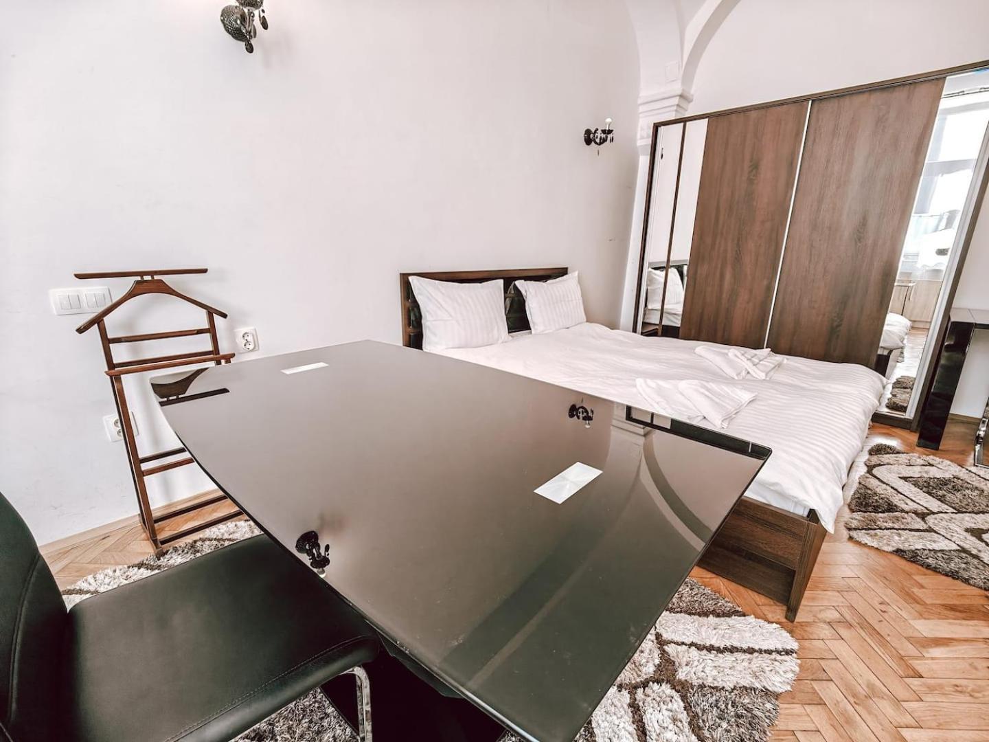 Berindei Studio - City Center - Private Parking Клуж-Напока Экстерьер фото